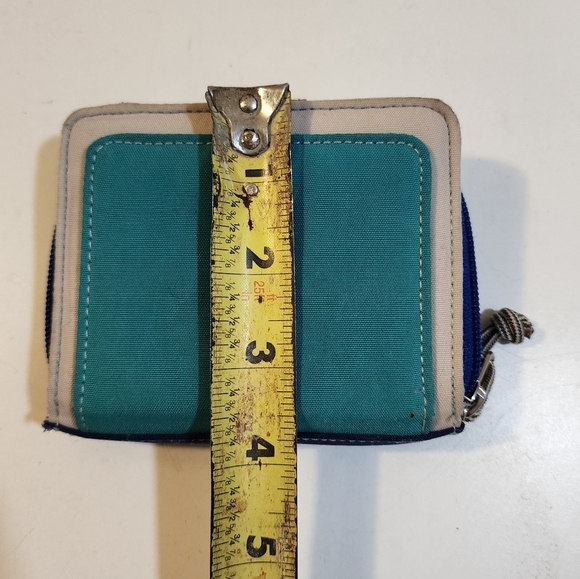 Vera Bradley Lighten Up Pocket wallet - Picture 9 of 10